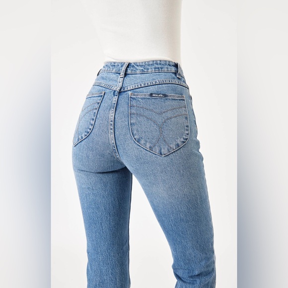 ROLLA’S Classic High Rise Straight Jeans in Mid Vintage Blue - Picture 4 of 16